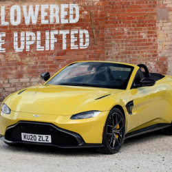 Aston Martin Vantage Roadster Puzzle